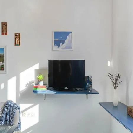 With Sea View Apartment